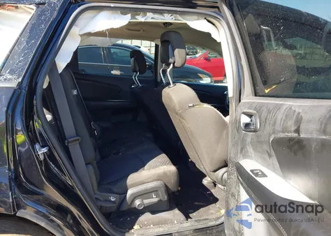2019 Dodge Journey Se from USA, damaged, VIN 3C4PDCBB8KT719036